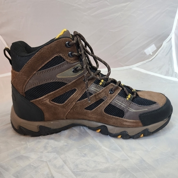 St John\'s Bay Wharton Leather Hiking Work Boots Outdoors Men\'s 10 M Leather EUC main image 4